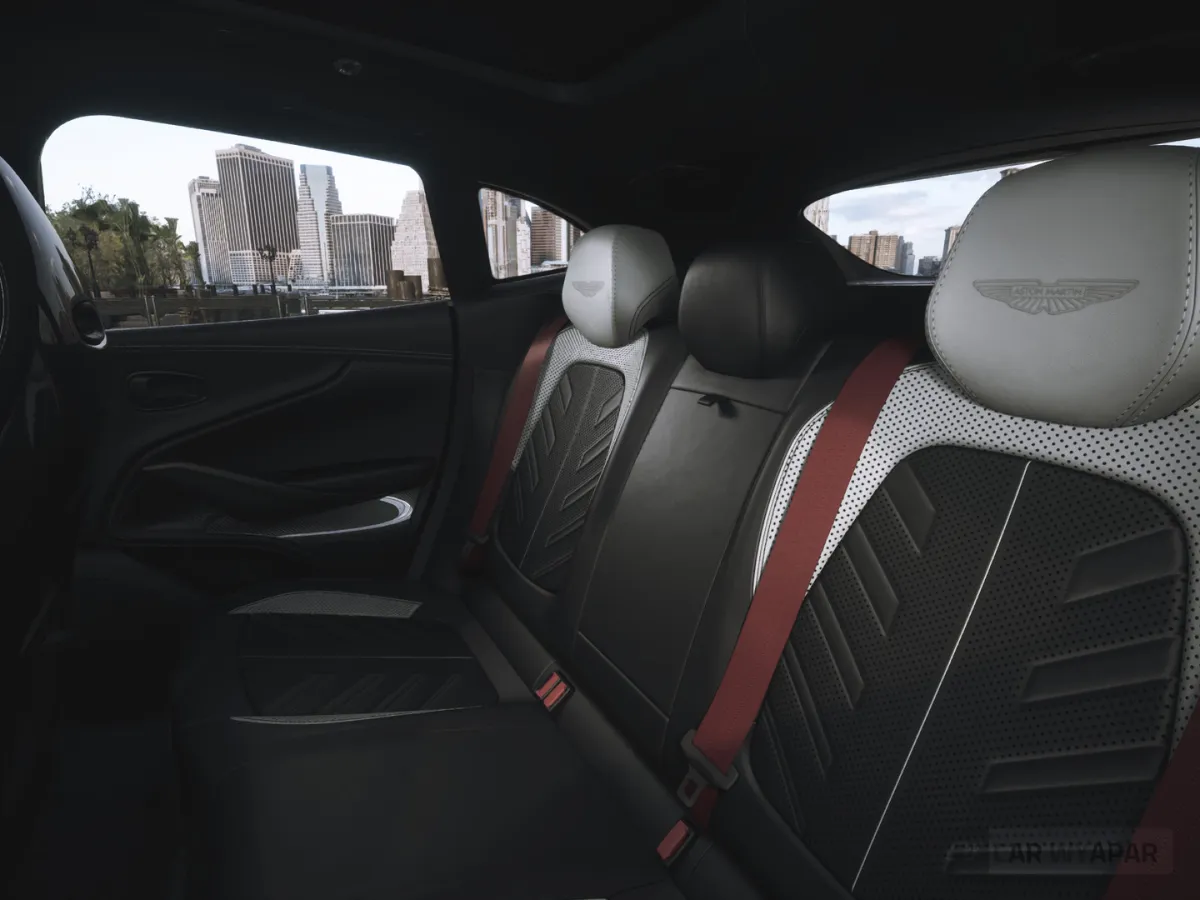 Aston Martin DBX DBX V8